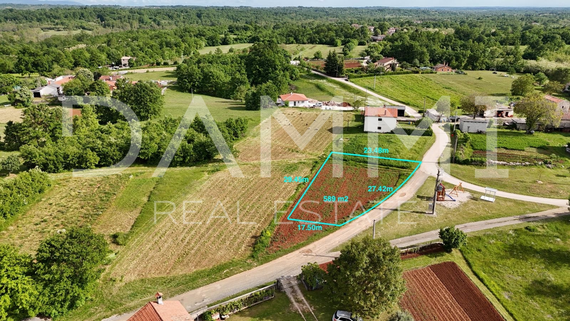 ISTRIEN, ŽMINJ – Baugrundstück mit freier Aussicht 589 m2